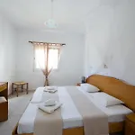 Apart Otel S&c Kosmos Roda (Corfu)