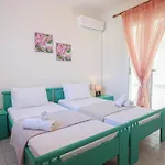 S&c Kosmos Apart Otel 4*