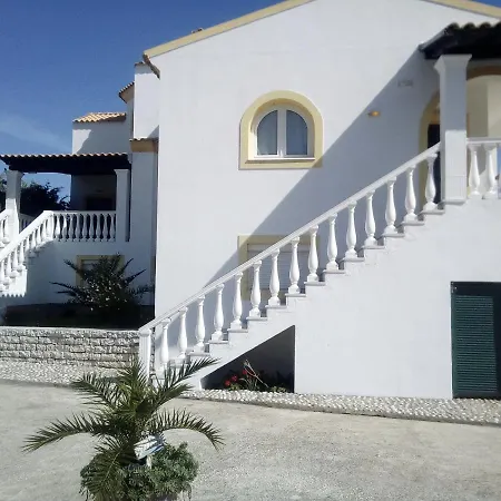 S&c Kosmos 公寓式酒店